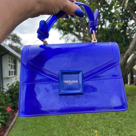Tresluce Beauty Handbags - **SOLD** TRESLUCE BEAUTY By Becky G Blue Bag
